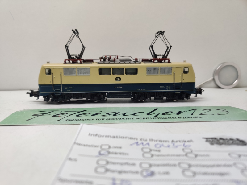 Märklin H0 AC BR111 043-6 / E-Lok / DB / Blau-Beige / Analog