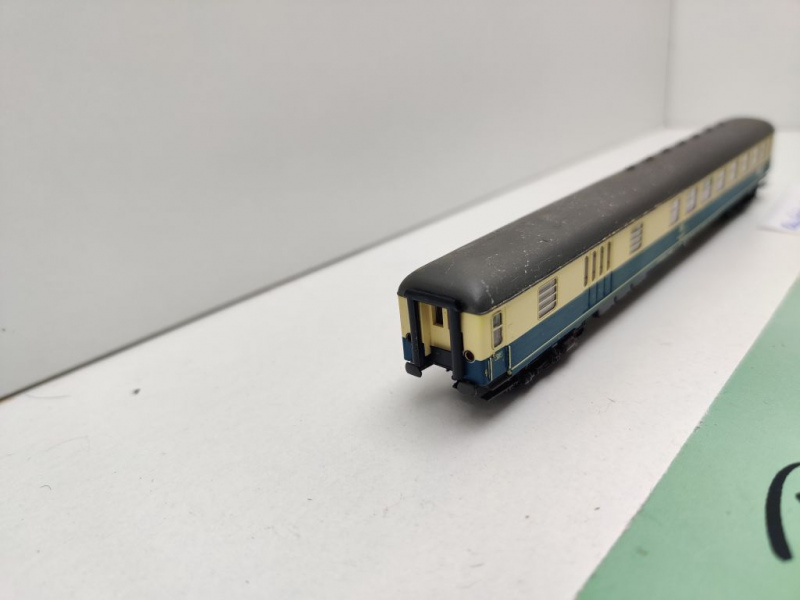 Minitrix N DC 11137-2 K Schnellzugwagen 2.Kl. Gepäck / BDms273 / DB​​​​​​​