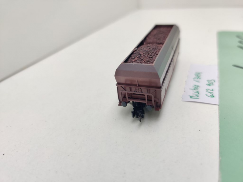 Minitrix N DC 13494 Selbstentladewagen "Erz IIId" OOtz / 612 903 / NEM / DB