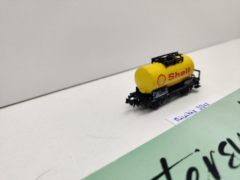 Minitrix N DC 13541 Kesselwagen "Shell" / Uh / DB