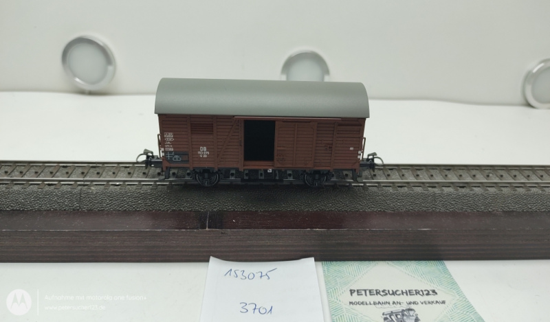 Märklin H0 153075 Geschossener Güterwagen Braun DB Schiebetüren