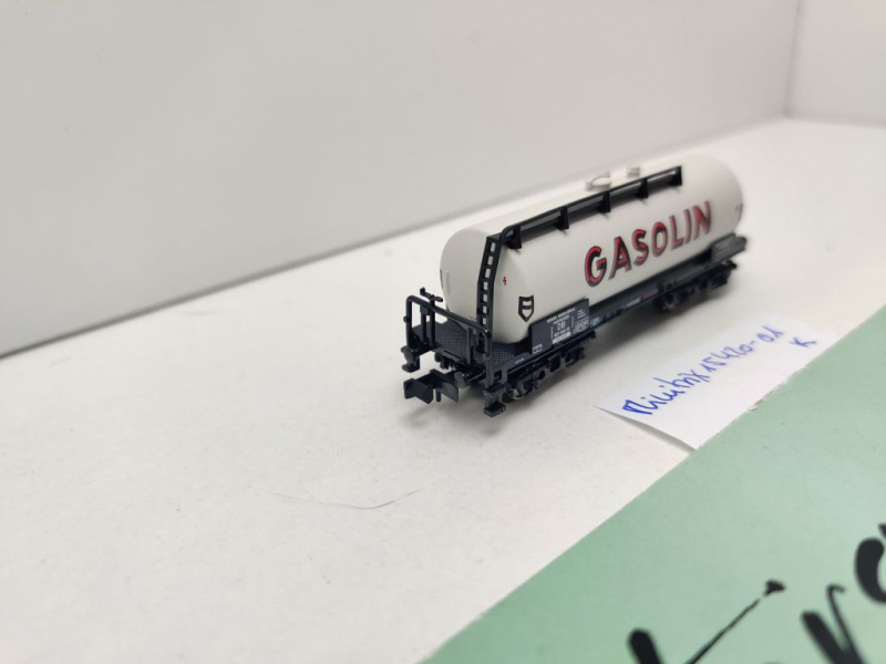Minitrix N DC 15420-01 Kesselwagen "Gasolin" / NEM / DB