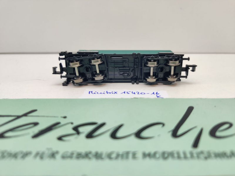 Minitrix N DC 15420-16 Kesselwagen "DEA" / NEM / DB