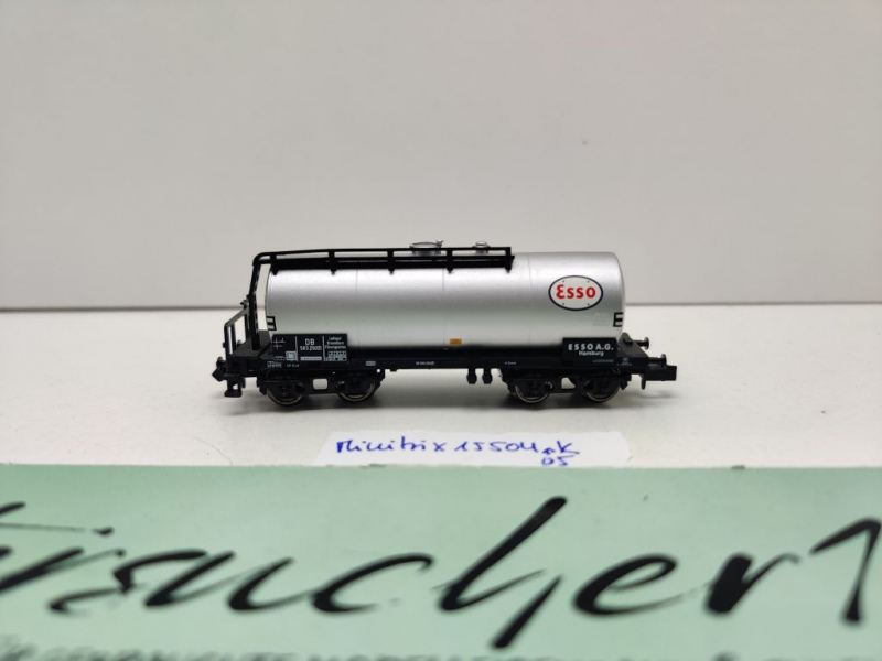 Minitrix N DC 15504-05 Kesselwagen "Esso" / NEM / DB