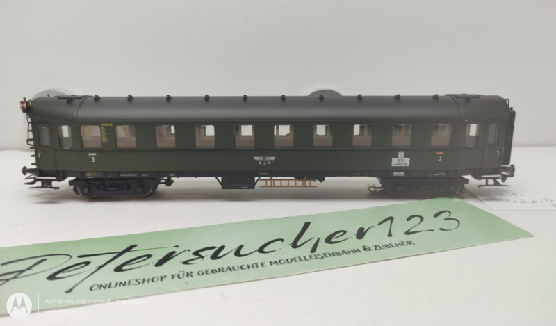 Märklin H0 AC 16080 Personenwagen / DR / 3.Kl. / Grün / Nem / KK / Personen / Licht