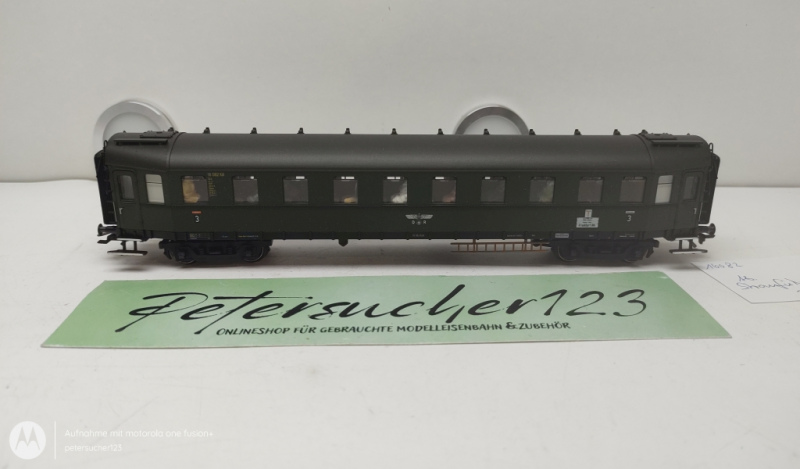 Märklin H0 AC 16082 Personenwagen / DR / 2.Kl. / Grün / Nem / KK / Personen