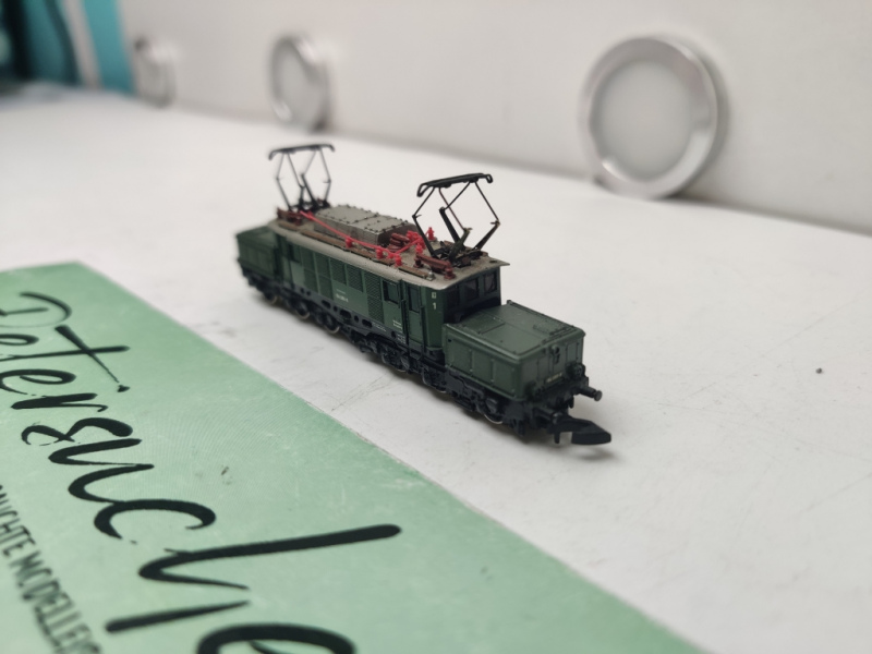 Märklin Z DC / BR194 080-8 / E-Lok / Krokodil / DB / Bastler / Defekt / Analog