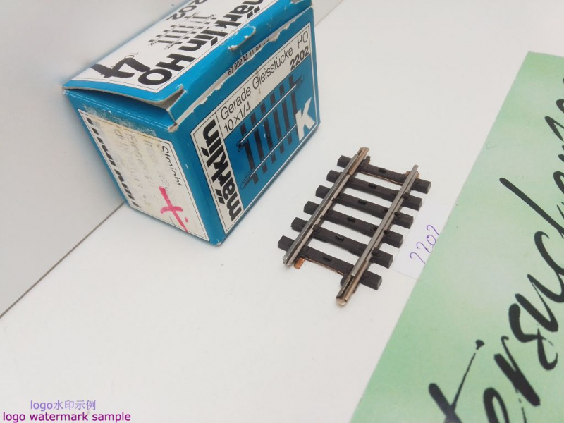 Märklin H0 AC 2202 1x Gerades K-Gleis / 1/4 = 45 mm / aus OVP blau