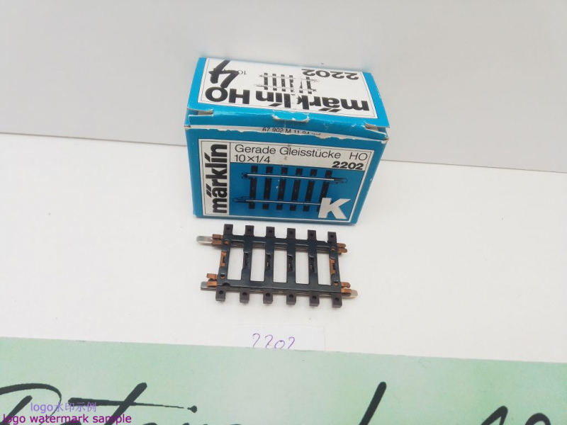 Märklin H0 AC 2202 1x Gerades K-Gleis / 1/4 = 45 mm / aus OVP blau