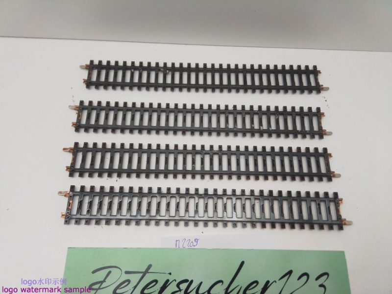 Märklin H0 AC 2209 4x Gerades K-Gleis / 217,9 mm / Farbe, Kleber