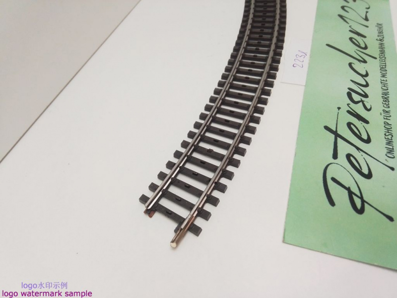 Märklin H0 AC 2231 1x gebogenes K-Gleis / R 424,6 / 30° = 1/1