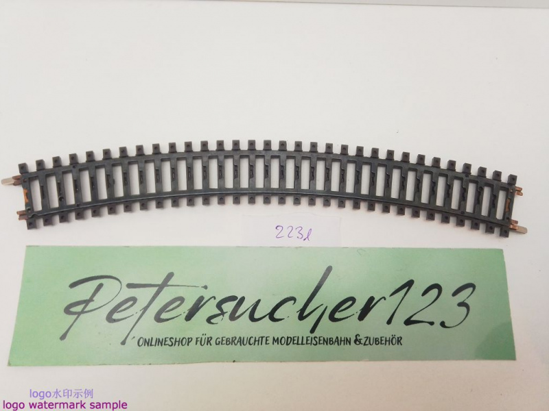 Märklin H0 AC 2231 1x gebogenes K-Gleis / R 424,6 / 30° = 1/1