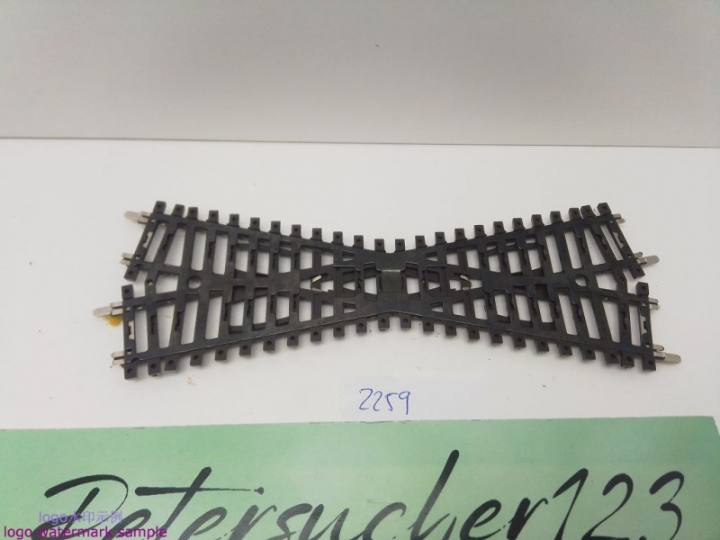 Märklin H0 AC 2259 K-Gleis Kreuzung / 168,9 mm / Kreuz.winkel = 22° 30'