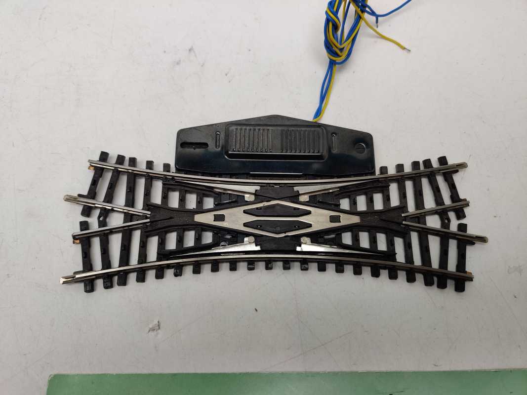 Märklin H0 AC 2260 / K-Gleis / Standard-Doppelkreuzungsweiche (DKW)