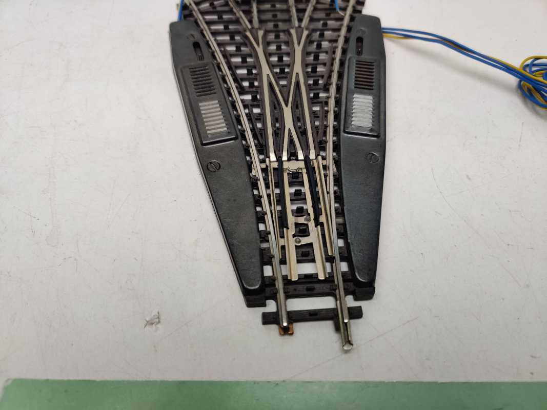 Märklin H0 AC 2270 / K-Gleis / symmetrische Dreiwegweiche