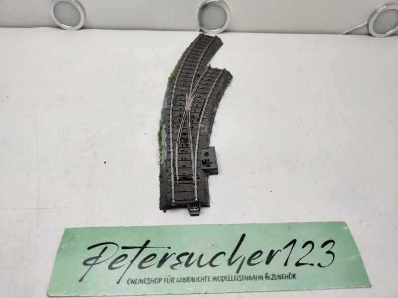 Märklin H0 1 x Bogenweiche Rechts C-Gleis 24672  R1 Anlagenrückbau