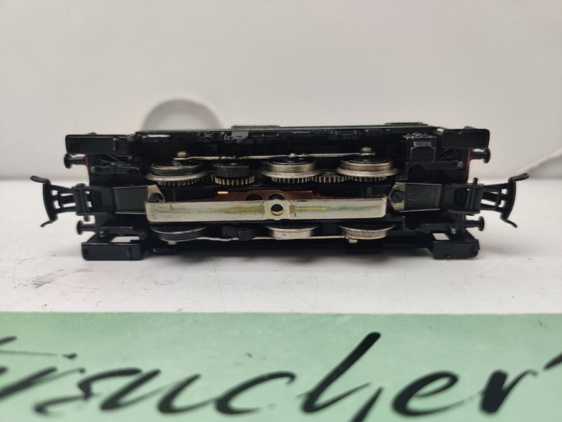 Märklin H0 AC 3069 / BR260 032  Diesellok / SNCB / Grün / DB / Analog