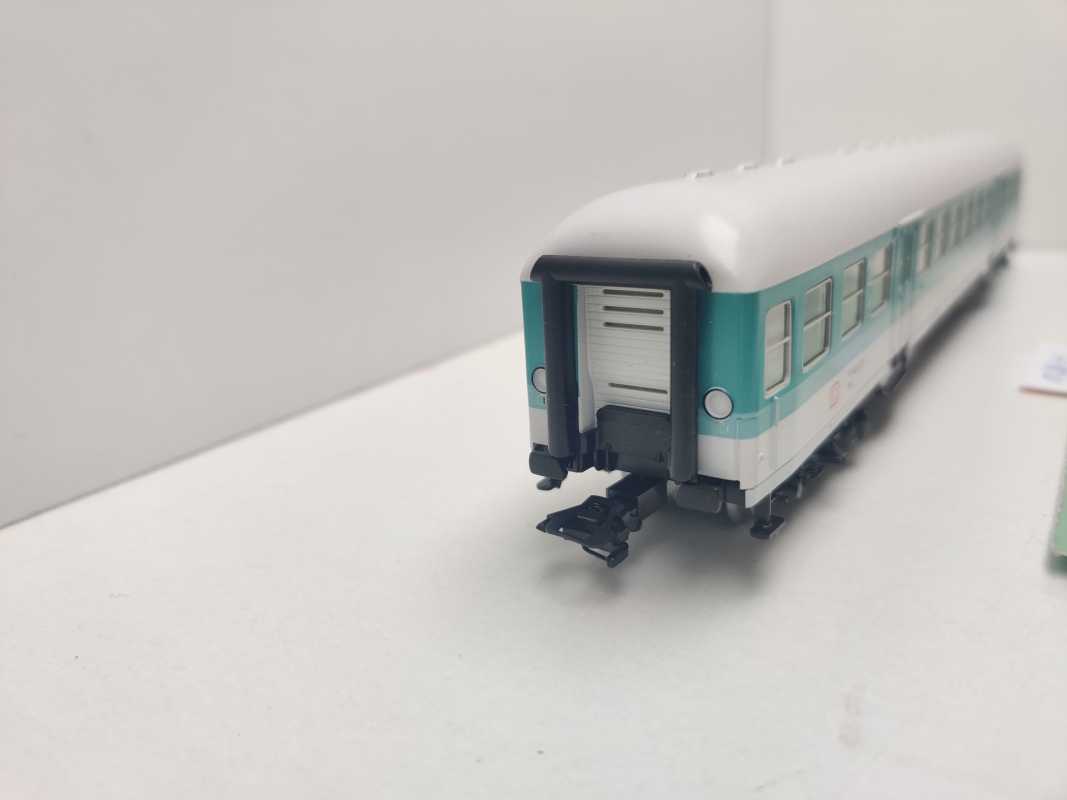 Märklin H0 AC 2862-4 Nahverkehrswagen 1.-2.Kl ABnb 719 aus Set / NEM / DB