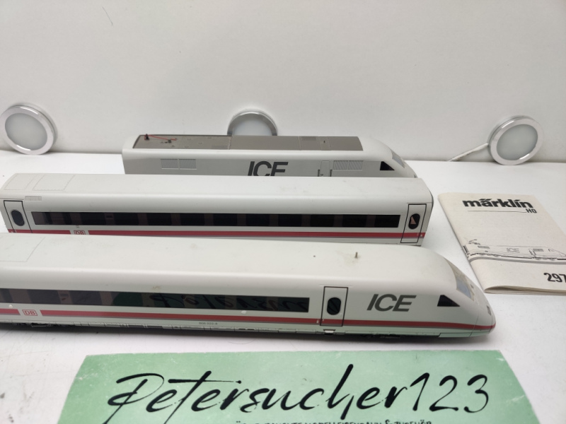 MÄRKLIN H0 AC 29785 / BR402 ICE 3-Teilig / DB / Delta Digital