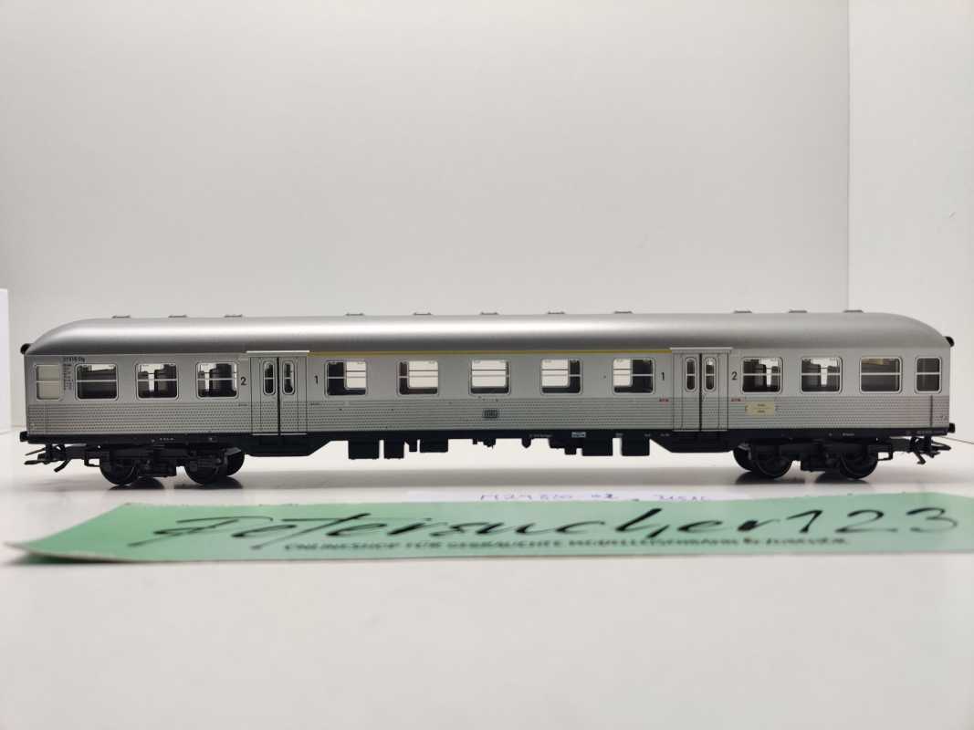 Märklin H0 AC 29820-02 Nahverkehrswagen 1.-2.Kl AB4nb / NEM / DB