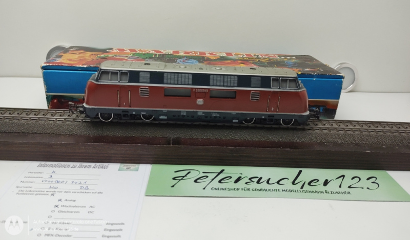 Märklin H0 AC  3021 / V200 060 Diesellok Gussgehäuse  DB  Analog OVP Rot