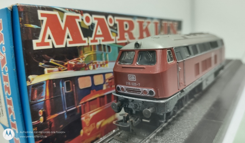 Märklin H0 3075 / BR216 025-7 Diesellok ROT DB OVP