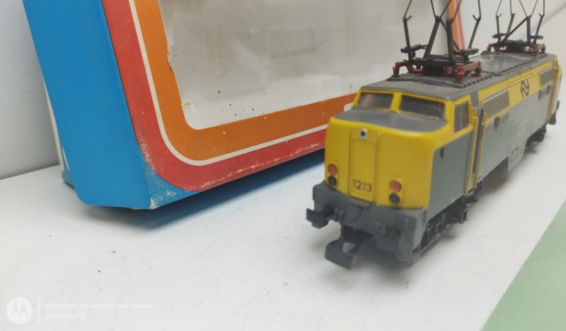 Märklin H0 AC 3168 / 1213 Elektrolokomotive Analog / Gelb-Grau / NS / Analog / OVP