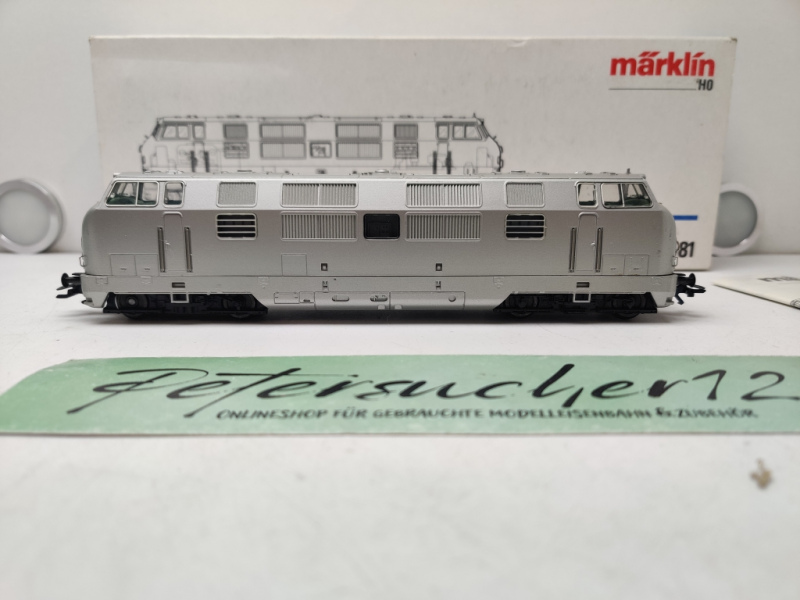 Märklin H0 AC 3581 / BR221 Metall Technologie Diesellok Sondermodell  / Analog / OVP