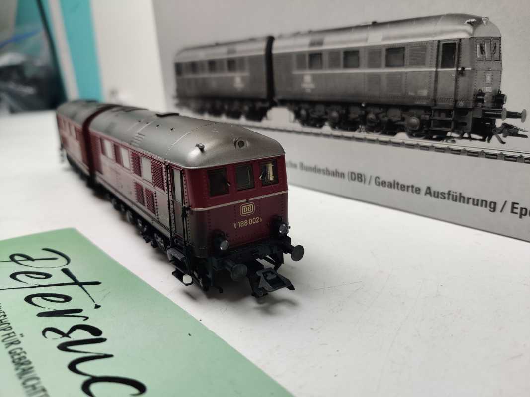 Märklin / AC / H0 / 37285 schwere Diesel-Doppellokomotive / BR V 188 / DB / Mfx / Sound / OVP