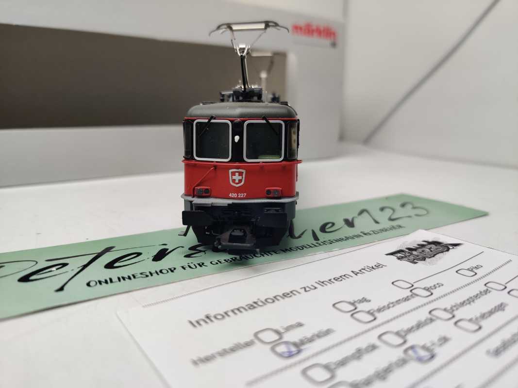 Märklin / AC / H0 / 37347 Schweizer Elektrolokomotive / Serie Re 4/4 II Serie 420 / SBB / Mfx / OVP