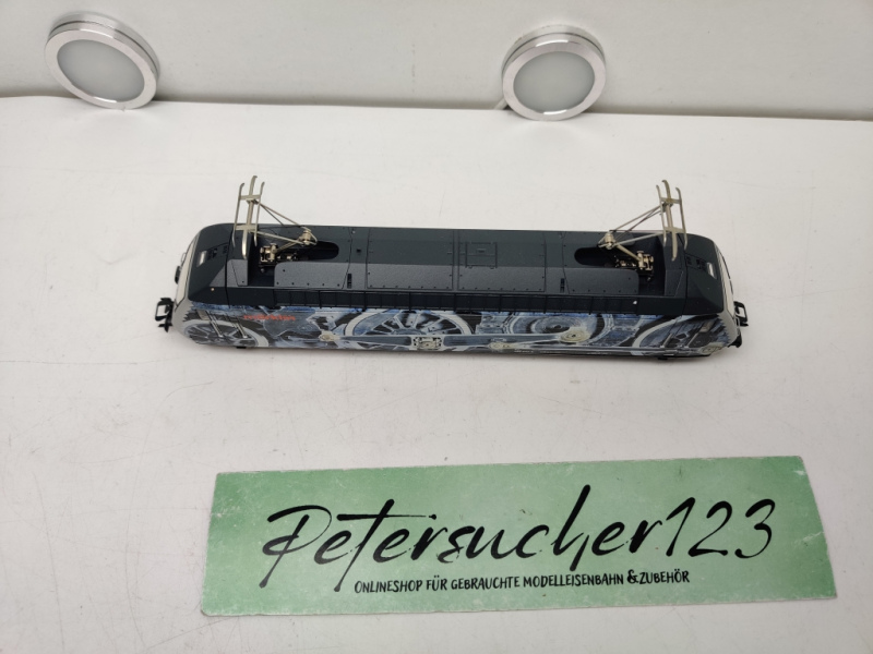 Märklin H0 AC 37637 / Re460 042-5 Elektrolokomotive / Delta Digital / SBB