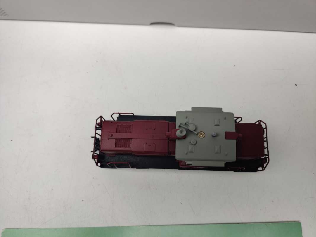 Märklin / AC / H0 / 37689 Diesel-Rangierlokomotive / BR260 / DB / Mfx / Sound / OVP
