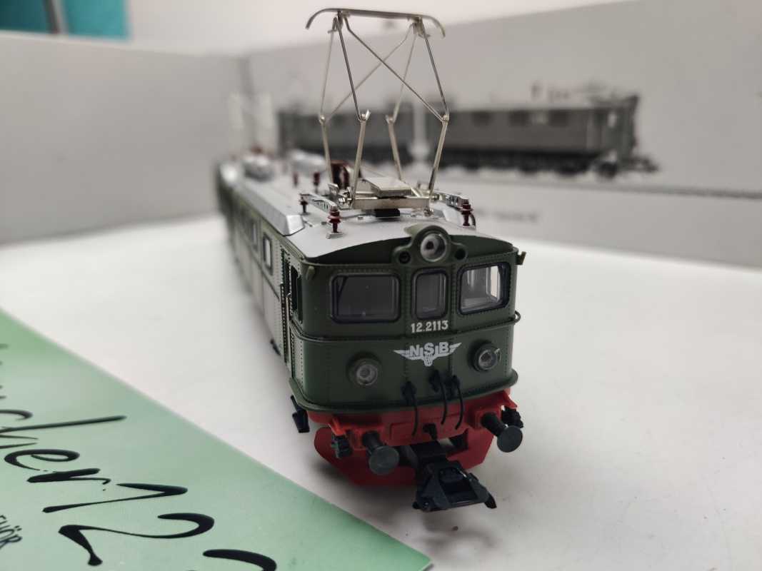 Märklin / AC / H0 / 37754 zweiteilige Stangen-Elektrolokomotive / Erzbahn Luleå–Kiruna–Narvik  / Mfx / OVP