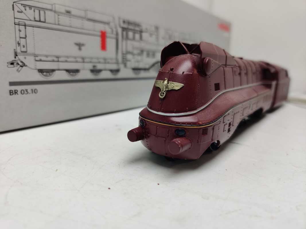 Märklin H0 DC 37911/ Stromlinien-Schnellzuglokomotive mit Schlepptender / Delta-Digital / OVP