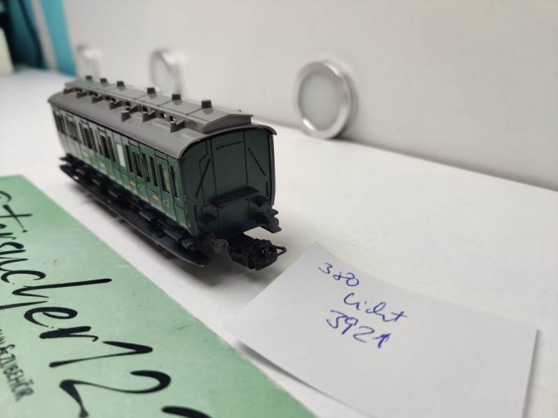 Märklin H0 AC 4005 / 280 Abteilwagen 2.Kl. / Grün / Licht /