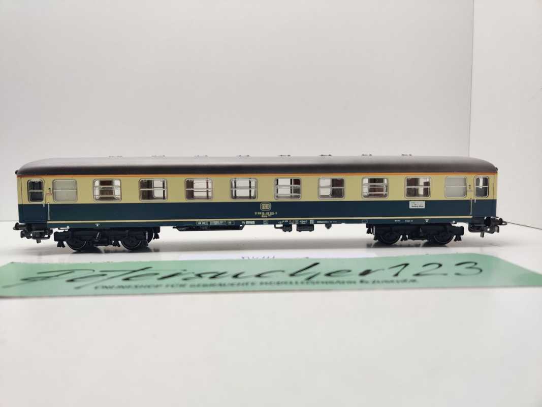 Märklin H0 AC 4111 Schnellzug Abteilwagen 1.Kl Aüm203 / DB