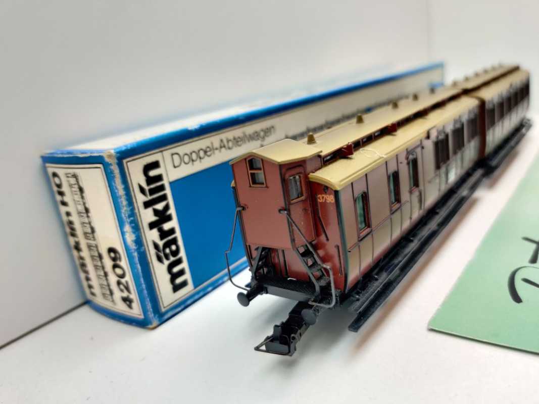 Märklin H0 AC 4209 Doppel-Abteilwagen Gepäckabteil C3 C3P / NEM / KPEV / OVP blau