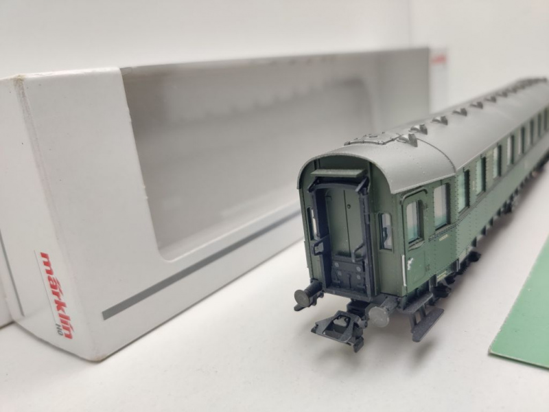 Märklin H0 AC 42255 Abteilwagen "Hecht" 2.Kl B4üwe / NEM / DB / OVP weiß