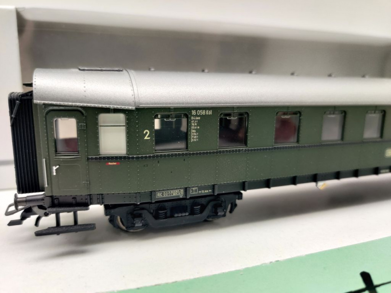 Märklin H0 AC 42255 Abteilwagen "Hecht" 2.Kl B4üwe / NEM / DB / OVP weiß