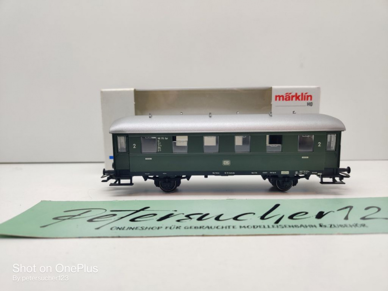 Märklin H0 AC 4235 Nebenbahnwagen / 2.Kl / Bie / NEM / DB / OVP weiß