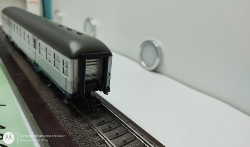 Märklin H0 AC 4256 Nahverkehrswagen "Silberling" 2.Kl Bnrb725 / NEM / DB / EVP weiß