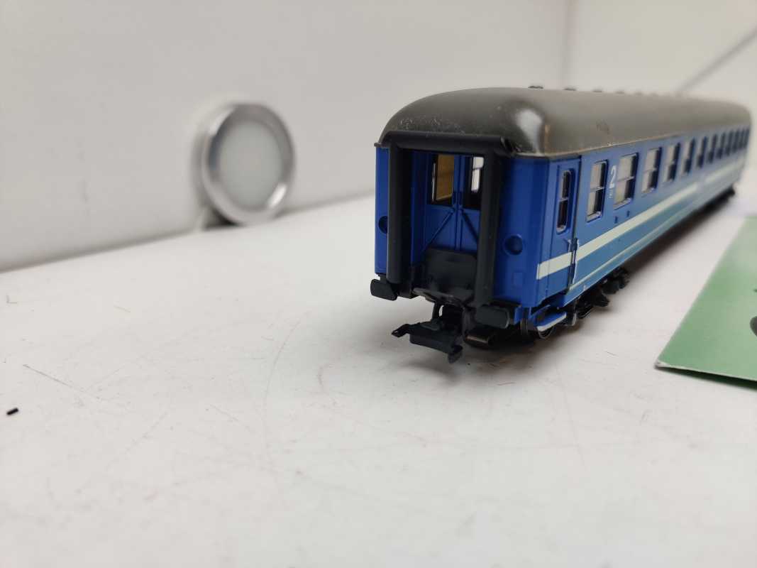 Märklin H0 AC 42892-2 / Personenwagen aus Set „Tegernsee“ der Tegernsee-Bahn (TAG) im Epoche IV/V / NEM / Licht
