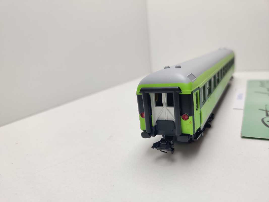 Märklin H0 AC 42955-01 Schnellzugwagen "Flixtrain" 2.Kl Bmmz264.4 Set / NEM / FLX