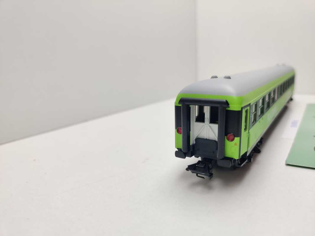 Märklin H0 AC 42955-03 Schnellzugwagen "Flixtrain" 2.Kl Bmmz264.4 Set / NEM / FLX