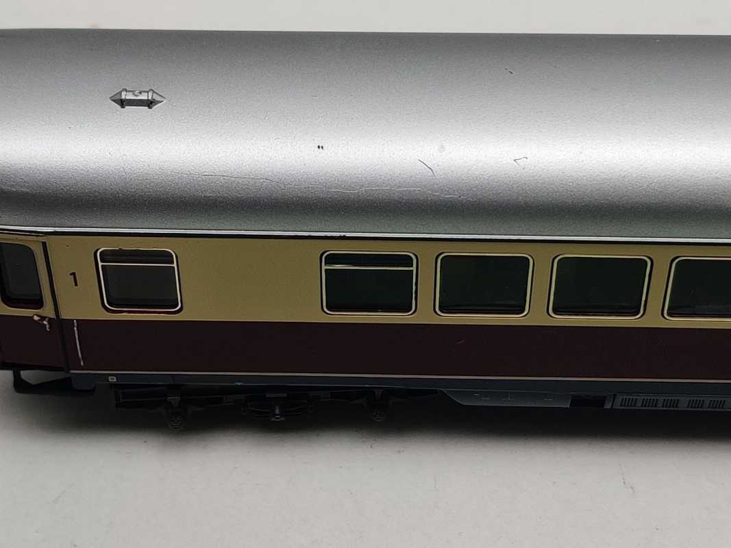 Märklin H0 AC 42991-2 TEE Großraumwagen "Helvetia" 1.Kl Apüm121 / Licht / NEM / DB