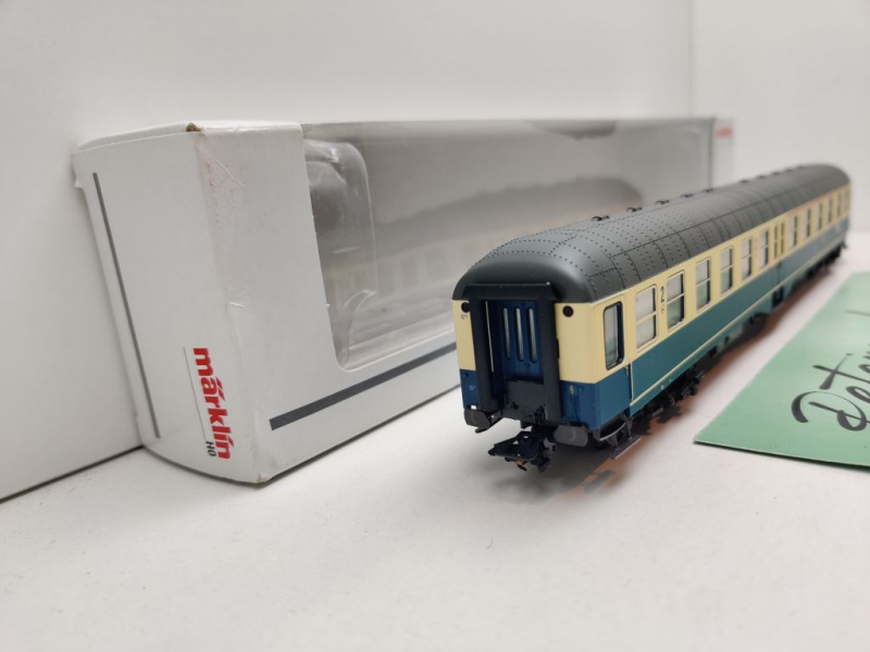 Märklin H0 AC 43125 (2) Mitteleinstiegswagen 1./2.Kl Abylb411 / NEM / DB / OVP weiß