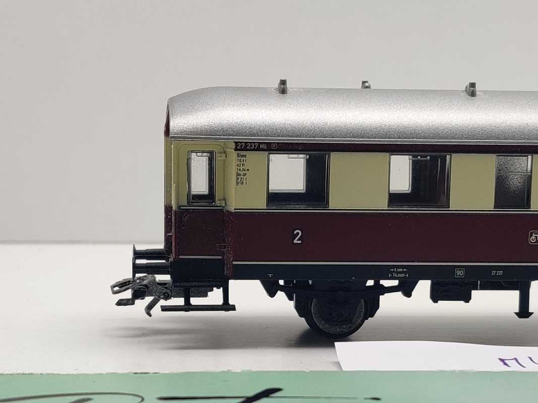 Märklin H0 AC 43136 Einheitsnebenbahnwagen 2.Kl Biwe / NEM / DB