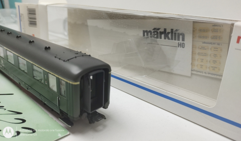 Märklin H0 AC 43210 Schnellzugwagen 1.+2.Kl. / Grün / DB / OVP