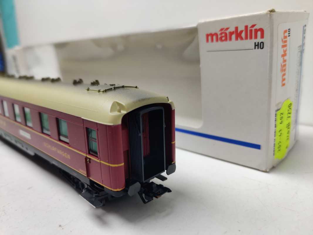 Märklin H0 AC 43251 Mitropa-Schlafwagen (Bauart WL4ü) / NEM / OVP