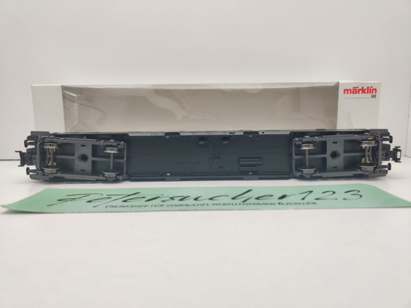 Märklin H0 AC 43268 Schürzen-Postwagen PR / NEM / SNCB NMBS / OVP weiß